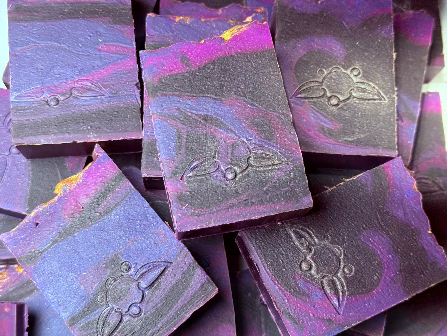 ARTISAN SOAP - Noir Berry