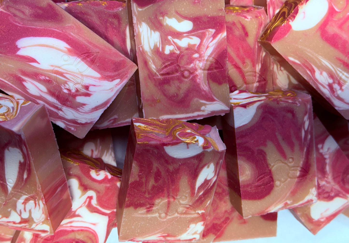 ARTISAN SOAP - Peach Tease