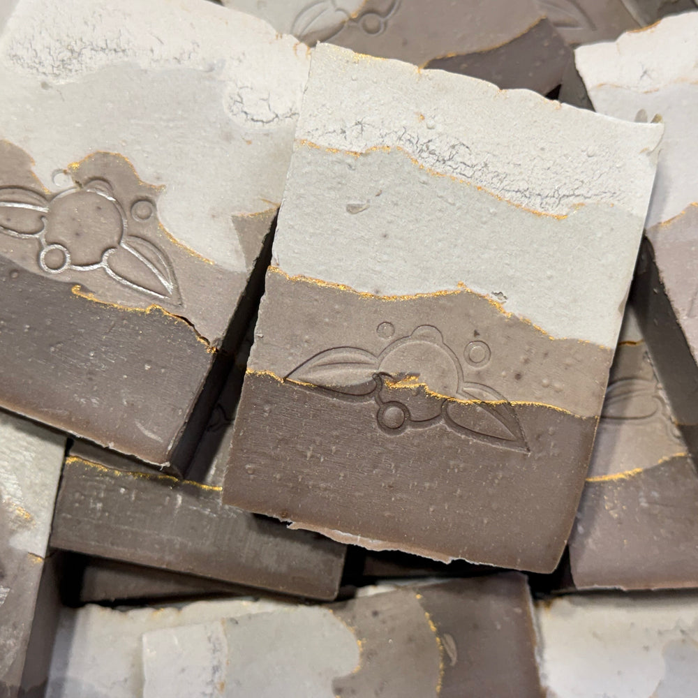 ARTISAN SOAP - Shea Shea